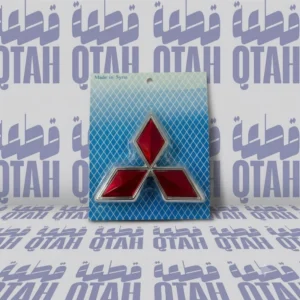 شعار شبك ميتسوبيشي أحمر رياضي مع إطار كروم فضي