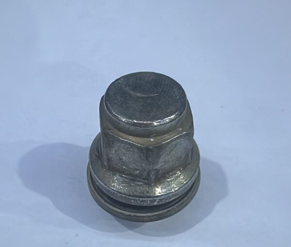 صامولة جنط أصلي وكالة قصيرة بواردة مقاس 14x1.5 مستخدم