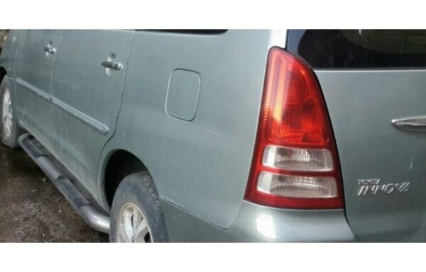 دعاسة جانبية تويوتا انوفا 2007-2015 (طقم يمين+يسار) / Toyota Innova Side Steps Pair 2007-2015إ