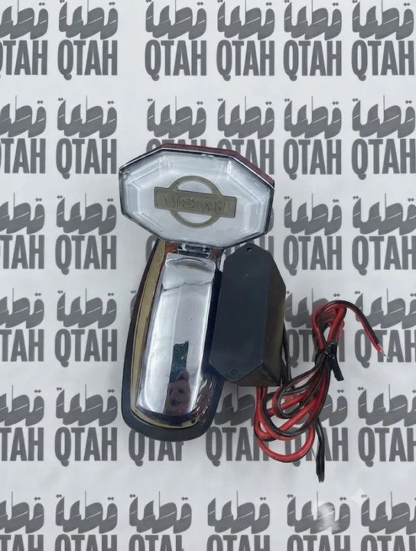 تمثال كبوت باترول (1997) مضيء بقاعدة LED - جودة تجارية ممتازةNissan Patrol (1997) Illuminated LED Hood