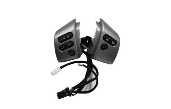 أزرار تحكم دركسون تويوتا إف جي كروزر / Toyota FJ Cruiser Steering Wheel Control Buttons