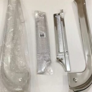 طقم إطارات نيكل لفرشات جمس وشفر وانيت 4 قطع / Chrome Floor Mat Trim Plates Kit for GMC and Chevrolet Pickup