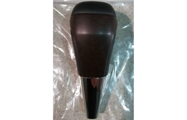 رمانة قير لاندكروزر بتخشيبة (2016-2021) - Toyota Land Cruiser (2016-2021) Woodgrain Leather Gear Shift Knob