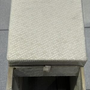 تكاية لاندكروزر كلاسيك قماش بيج 1990-1997 - Toyota Land Cruiser Classic Beige Armrest Console 1990-1997