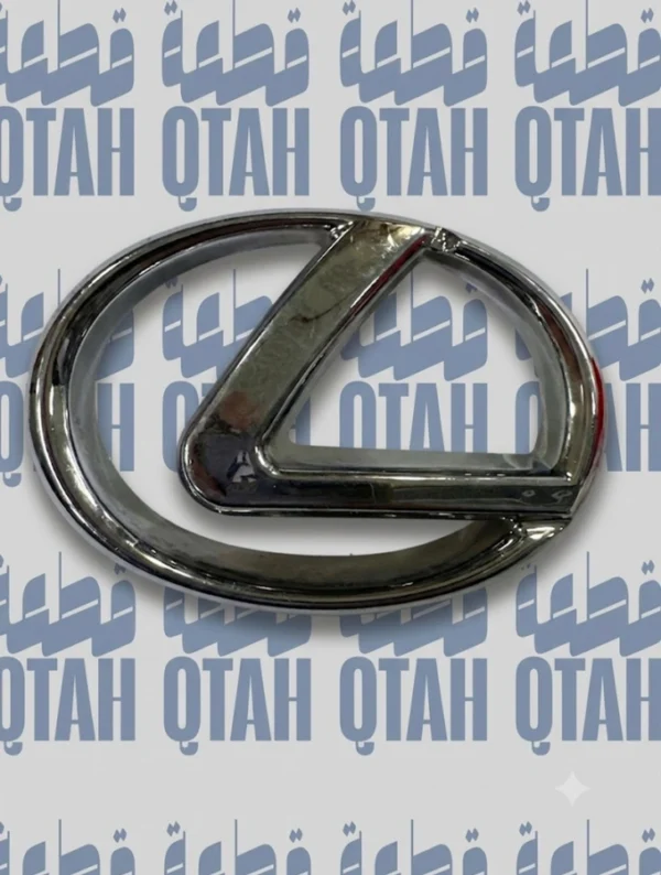 شعار شبك لكزس فضي كروم حجم صغير مفرغ للواجهة الأمامية