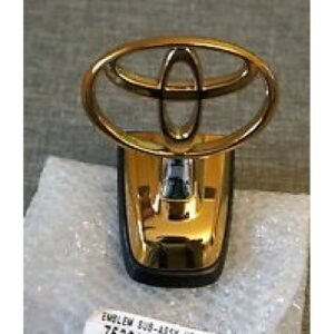 تمثال كبوت لاندكروزر 2007 اصلي وكالة لون ذهبي / Genuine Toyota Land Cruiser 2007 Hood Ornament Emblem - Gold