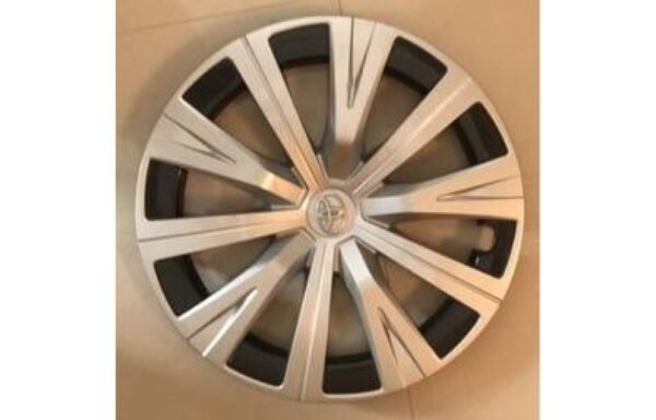 طاسة جنط تويوتا كامري مكحل 2018 أصلي وكالةGenuine OEM Toyota Camry Two-Tone Black/Silver Center Wheel Cap