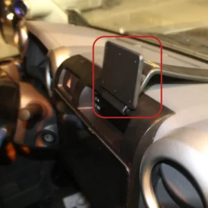 قاعدة تثبيت جوال بروديت بروكليب لاندكروزر 70 (2008-2020) - رقم Brodit ProClip Angled Mount for Toyota