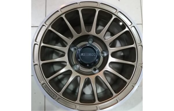 طقم 4 جنوط ميثود برونزي مقاس 17×8.5 إنش 5 مسمار (شامل الطيس)Set of 4 Method Bronze Rims Size 17x8.5 Inch