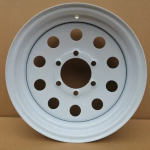 جنط هلل بري كلاسيكي أبيض ناصع 6 مسامير (بديل تجاري) - Classic White Modular Off-Road Wheel 6 Lug Aftermarket