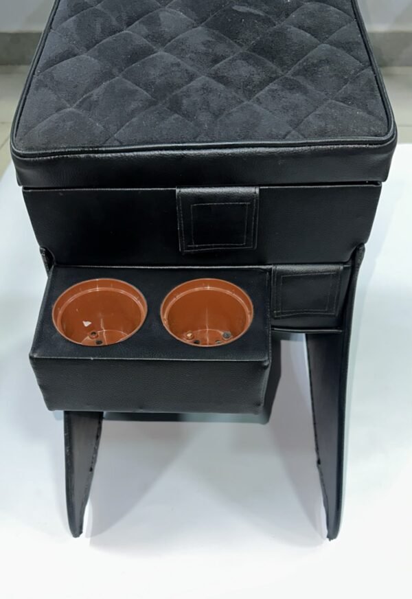 تكاية باترول جلد وقماش أسود ملكي - Nissan Patrol Royal Black Leather and Velvet Armrest Console