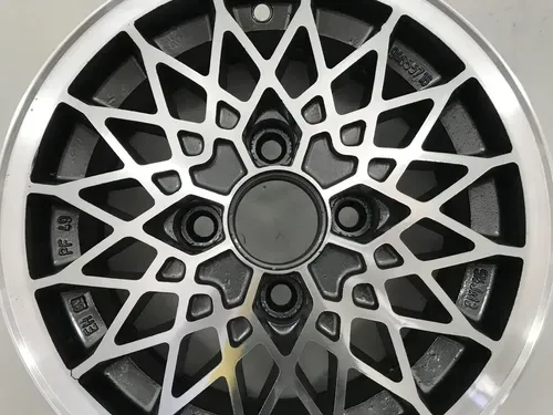 جنط نيسان خليه إيطالي أسود - Nissan Mesh Italian Style Black Rim