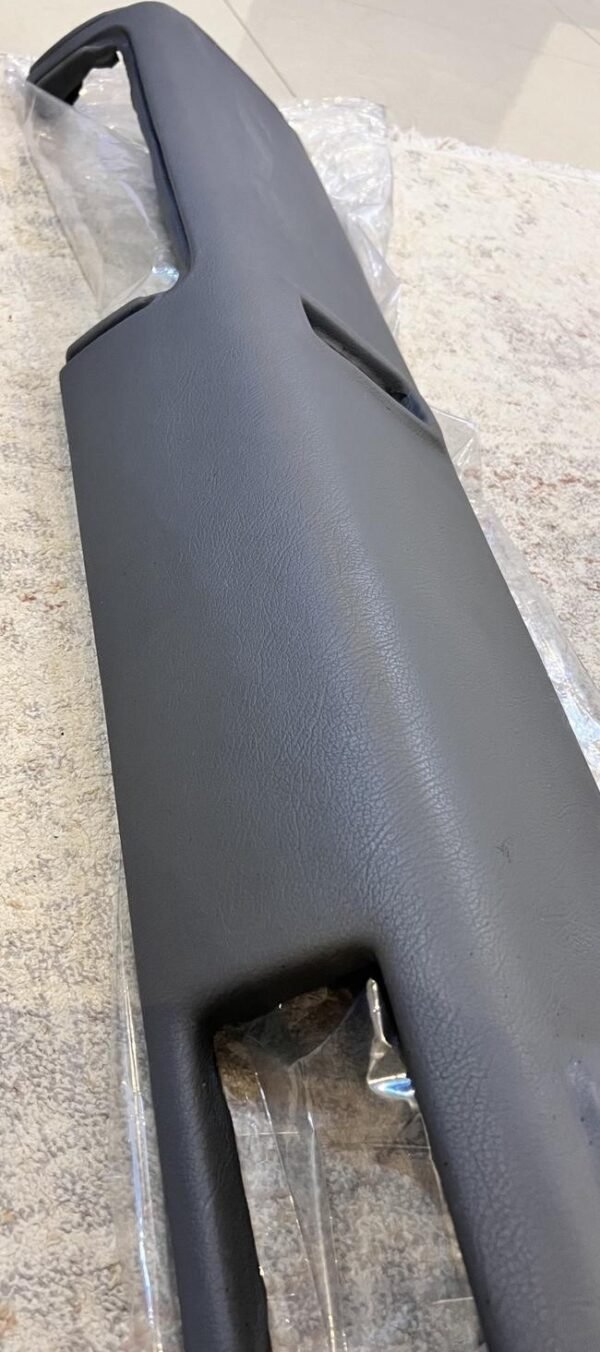 قشره طبلون باترول موديل1997 اصلي وكالهOriginal Nissan Patrol 1997 Dashboard Cover, genuine OEM, in good