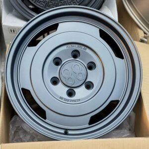 جنط الدليل 88 رياضي كلاسيكي لون رمادي مطفي 5 مسامير (بديل تجاري) - Aldaleel88 Style Matte Gunmetal Grey