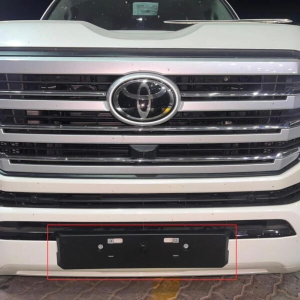 قاعدة لوحة ملكي لاندكروزر 2020-2026 أصلي Toyota Land Cruiser OEM License Plate Bracket